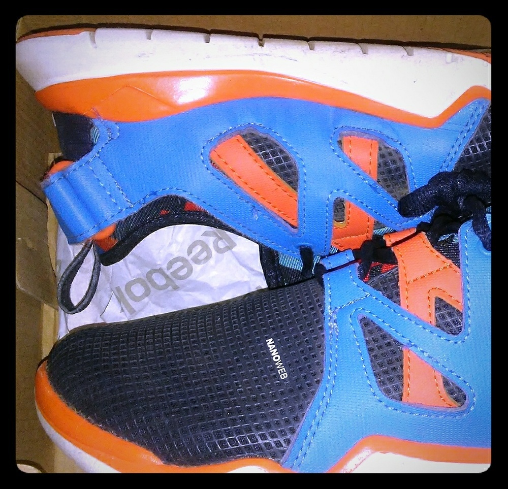 Used Navy Reebok Zcut Training Sneaker